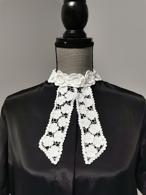 lace collar for justice