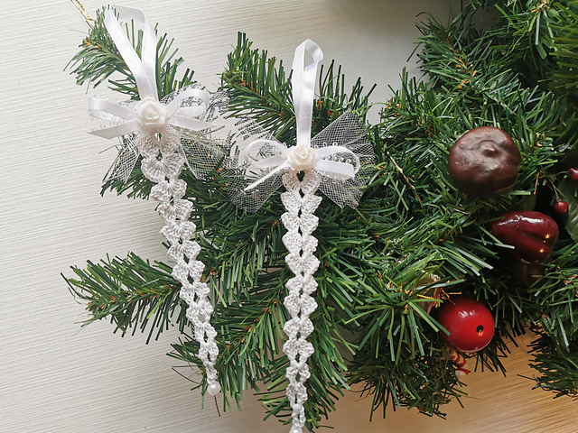 Christmas Icicle Victorian style