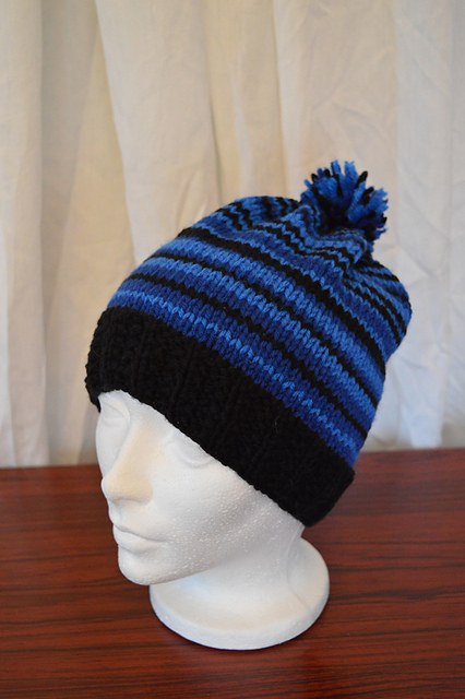 Midnight stripes hat