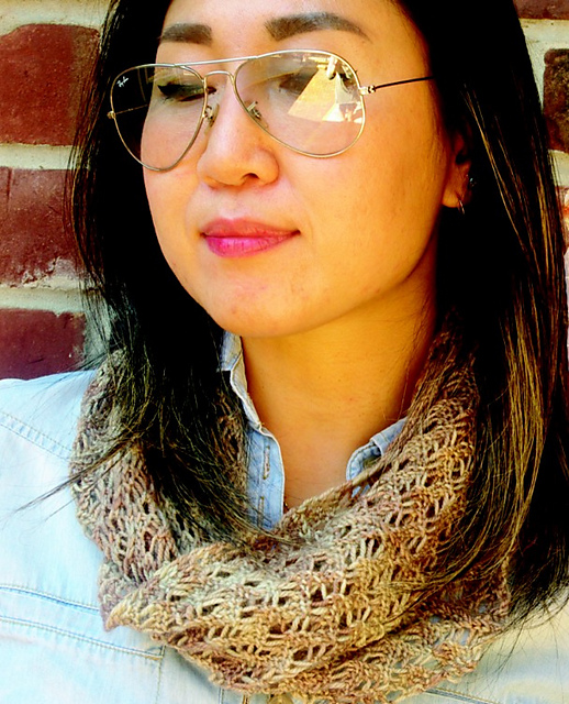 Spicy Lacy Cowl