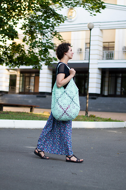 Bernadette tote bag