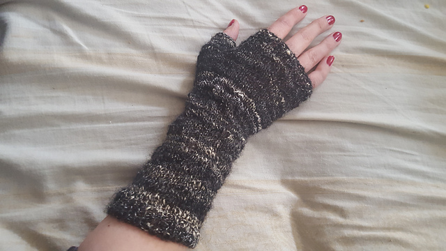 Basic fingerless mittens