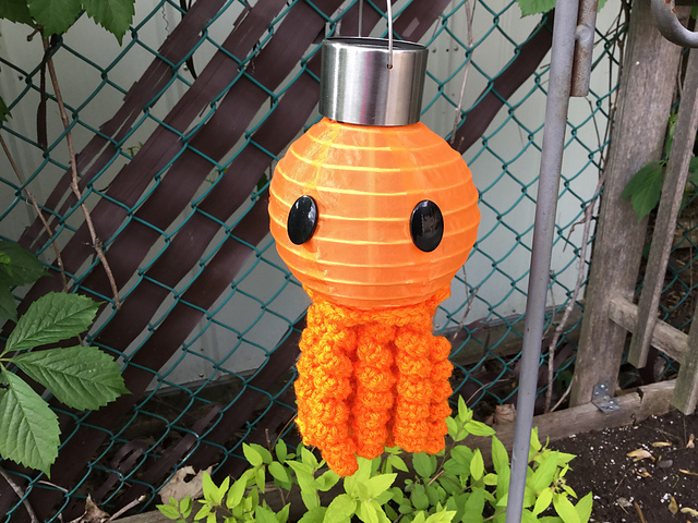 Solar Powered Chinese Lantern Octopus