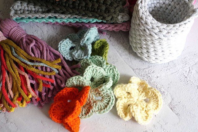 5 Small Leftover Yarn Projects