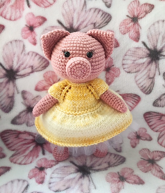 Piggy Miss Bella