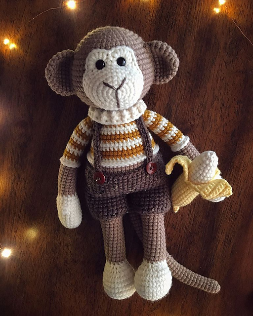 Marcel and Marta the Monkeys