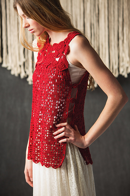 Red Dahlia Top