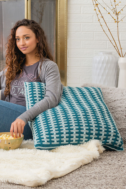 Zooey Pillow