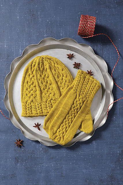 Lemon Meringue Hat & Mittens