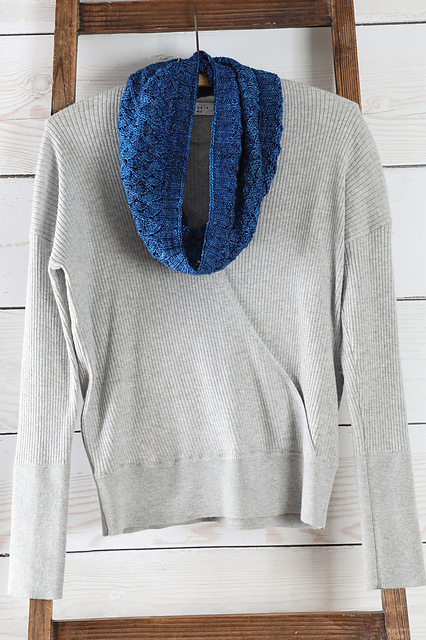 Camellia Cowl