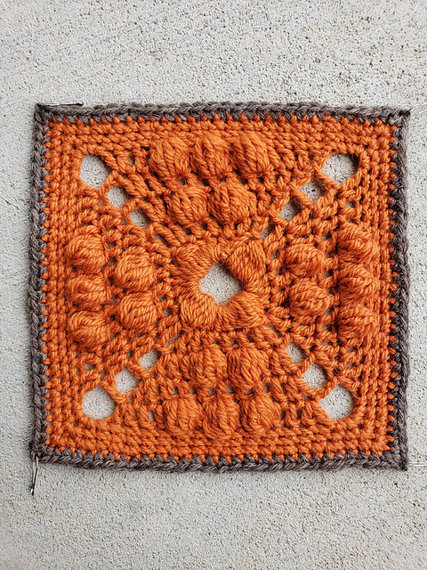 17. Cluster Square