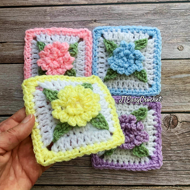 Hydrangea Granny Square