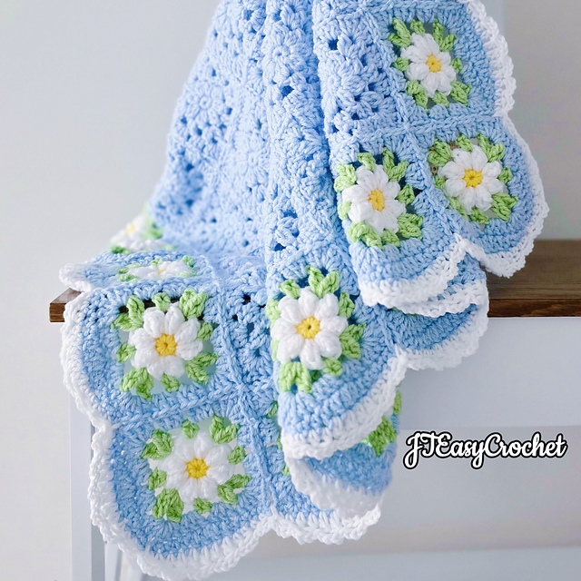 Blue Blanket with Daisy Border