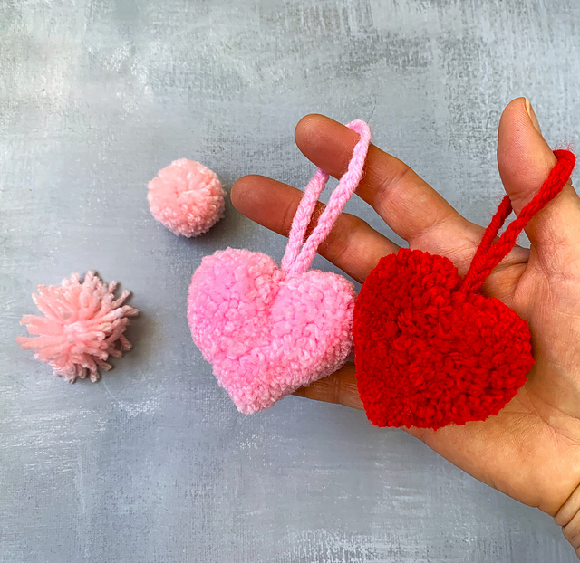 Perfect Pom And Heart