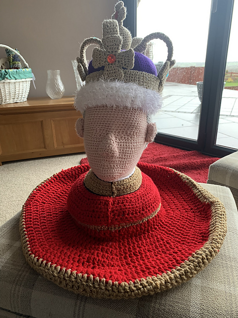 King Charles Mannequin Head Attachment