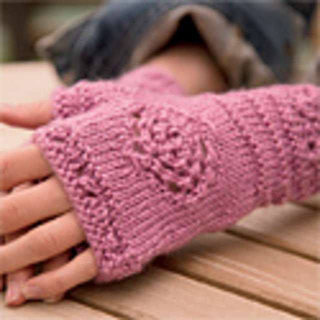 Tea Rose Mitts
