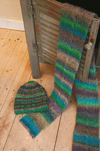 Reversible Cable Duo: Scarf