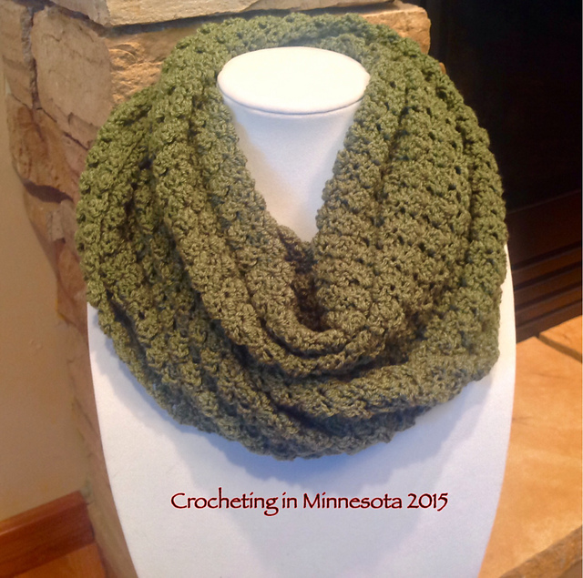 Ravelry: Silky Shell Infinity Scarf Cowl pattern by Jamine Deal