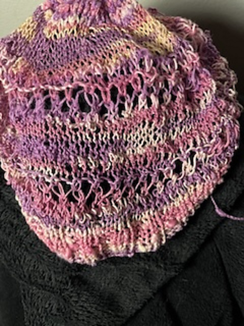 Roman Stripe hat in the round