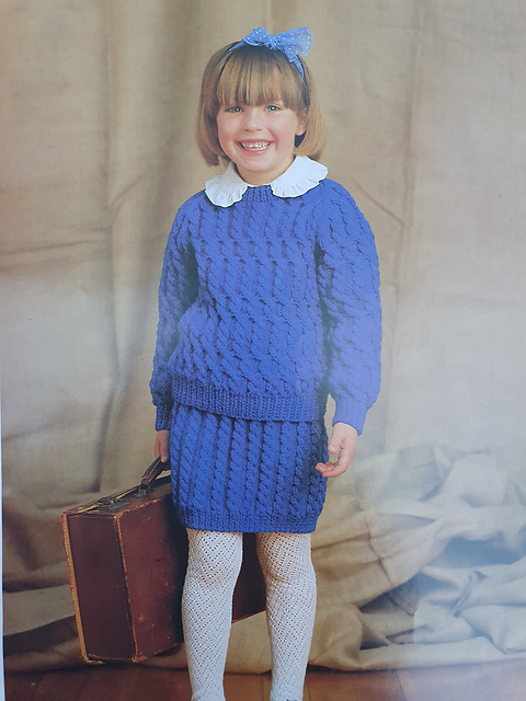 4 Raglan Sweater and Skirt