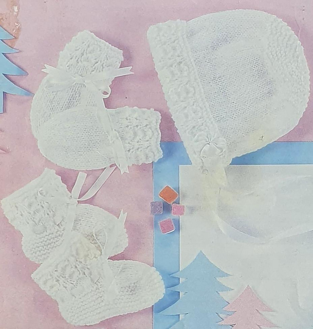 4 Ply Bonnet, Mitts, Booties