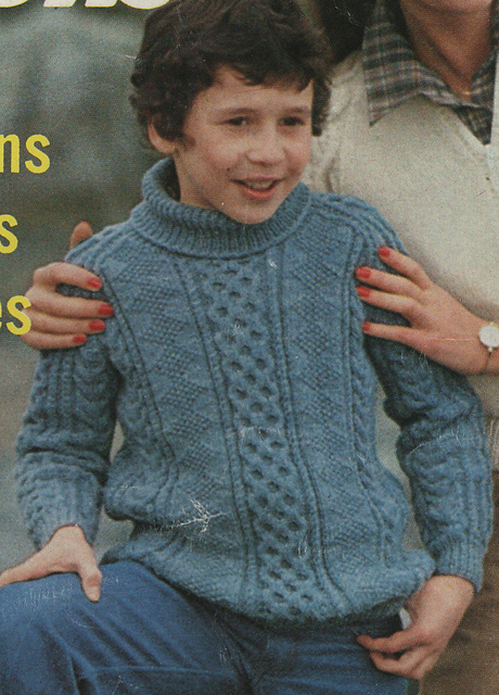 13 Round and polo neck sweaters