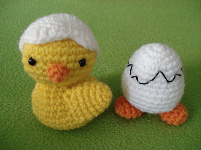 Chicken & Egg with feet
