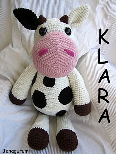 Big Cow Klara Amigurumi