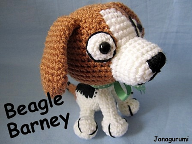Beagle Barney Amigurumi Dog