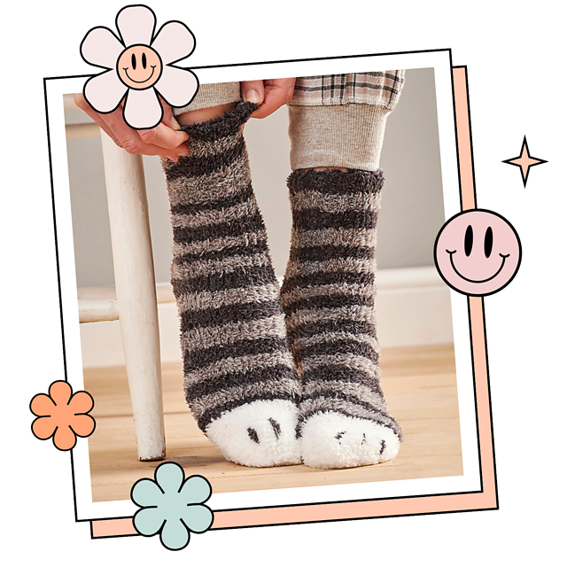Cosy Claws Socks
