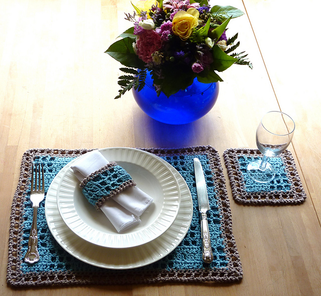 Tic-tac-toe Placesetting