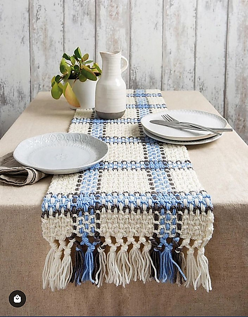 Buchanan Table Runner