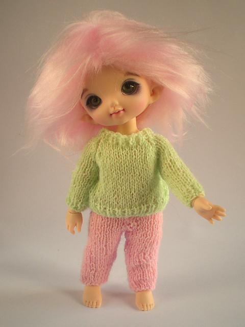 Sweater & Cardigan for Lati Yellow or Pukifee