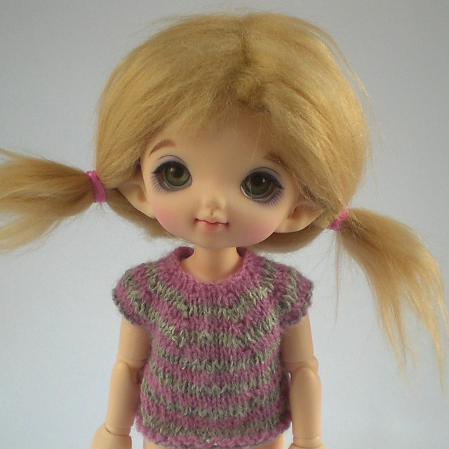 T-shirt for Lati Yellow or Pukifee