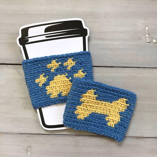 Paw & Bone Cup Cozy Set