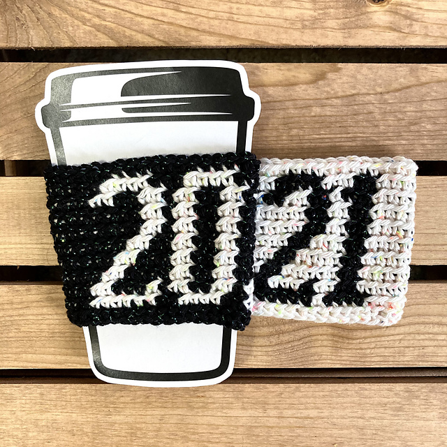 2021 New Year's Cup Cozy