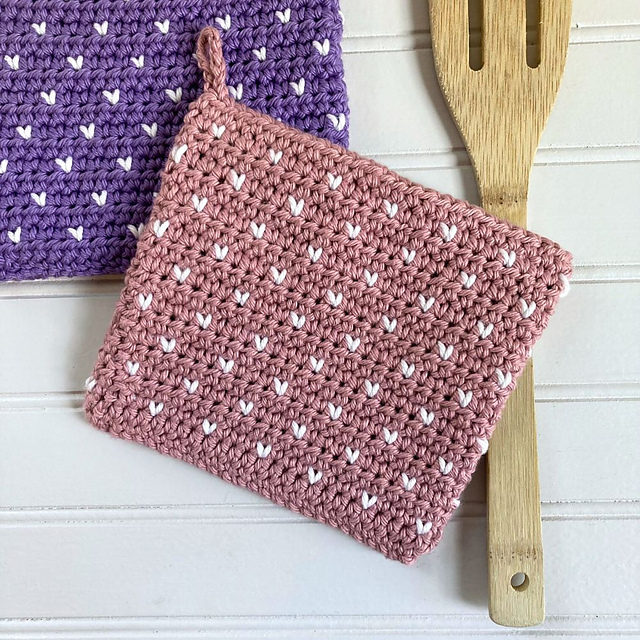 Tiny Hearts Hot Pad