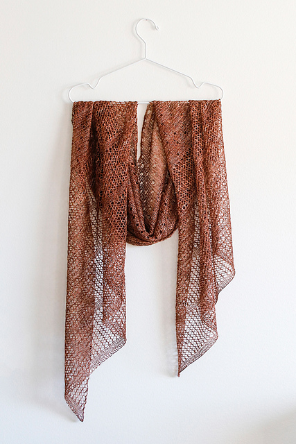 Ravelry: Flourish pattern by Janina Kallio