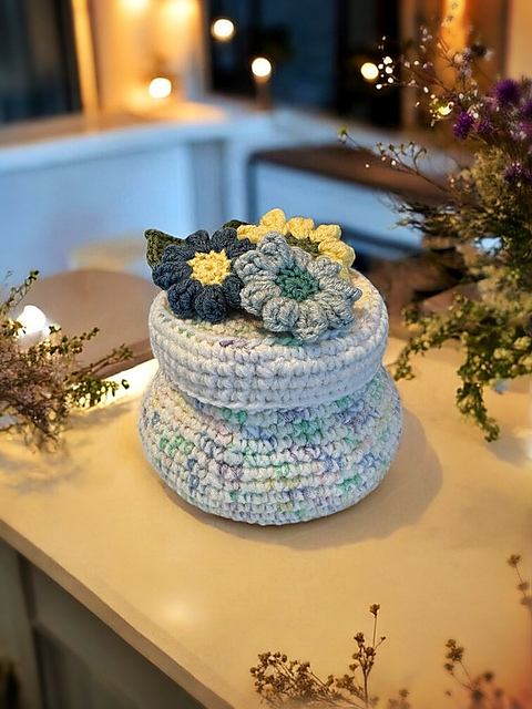 Jar With Lid Flowers Leaves