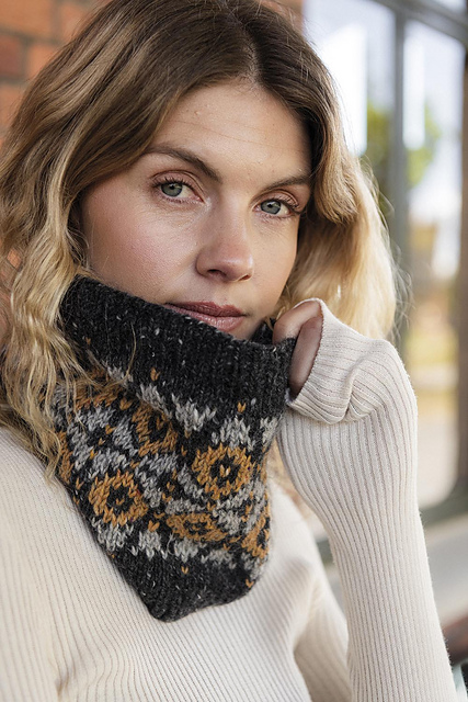 Eternell - cowl