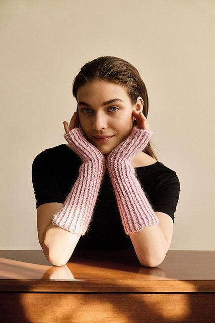Frances - arm warmers