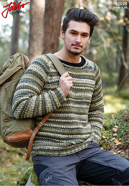 92029 Raglan sweater