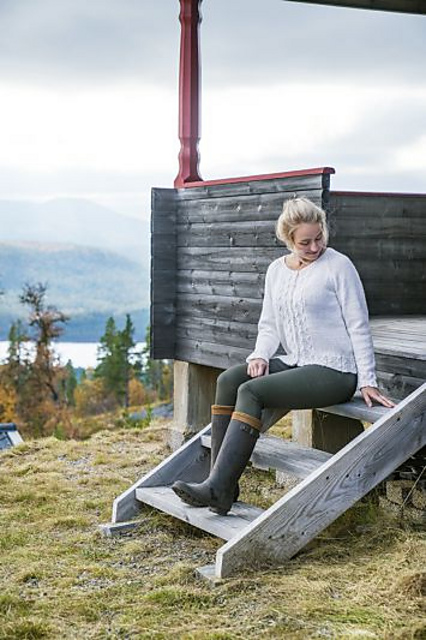 91995. DAMKOFTA MED VÅGIGT MÖNSTER
