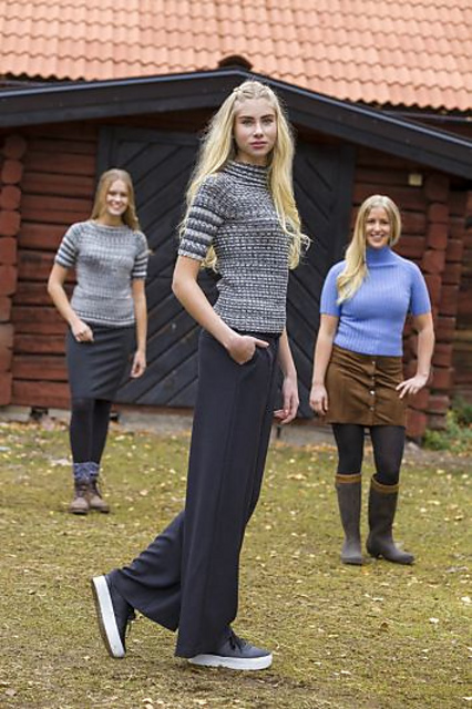 91690. RESÅRSTICKAD & SLÄTSTICKAD TAJT POLOJUMPER