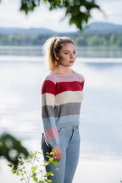 91488. 'Vårbris' - randig tröja med ballongärm