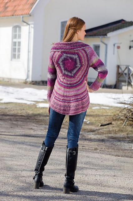 91285. RUNDSTICKAD JACKA