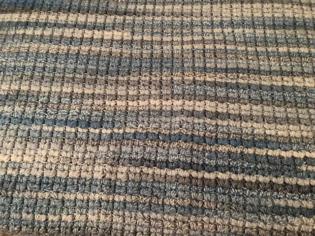Heart Stitch Rug (V Puff Rug)