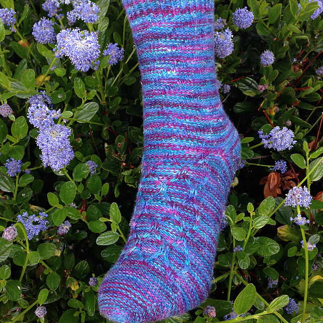 The Doctor Donna Socks (Doctor Who Inspired)