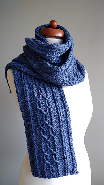 Dancing Cables Scarf