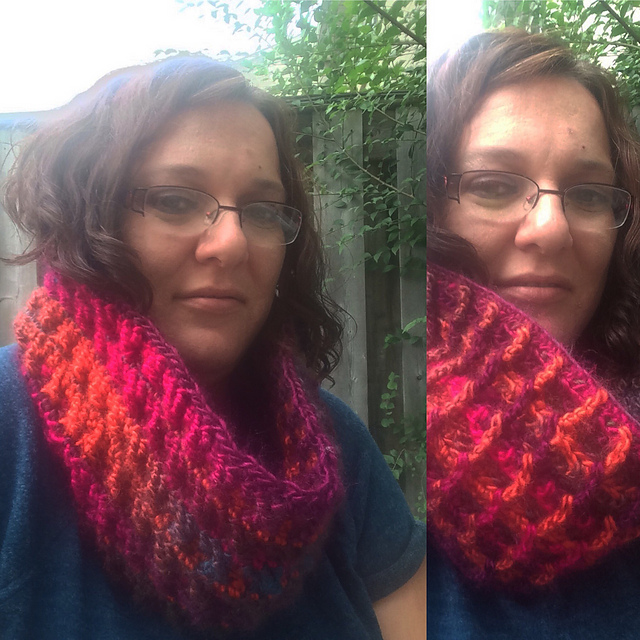 Crossroads Reversible Cowl